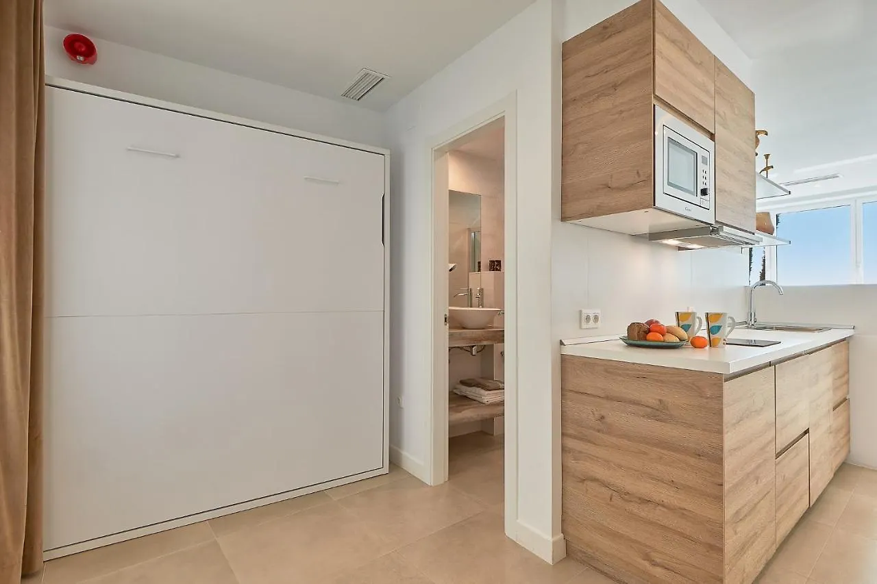 Suite Deluxe Face Mer Apart מאלגה דירה
